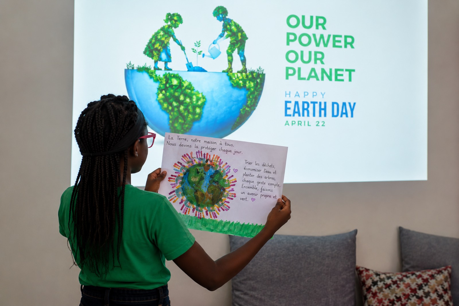 Exposé Earth Day au centre Marrakech CNED